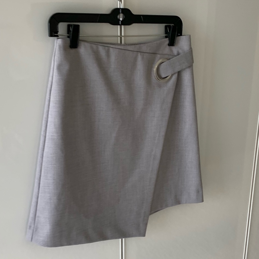 Fall’s hottest color - Gray asymmetrical skirt